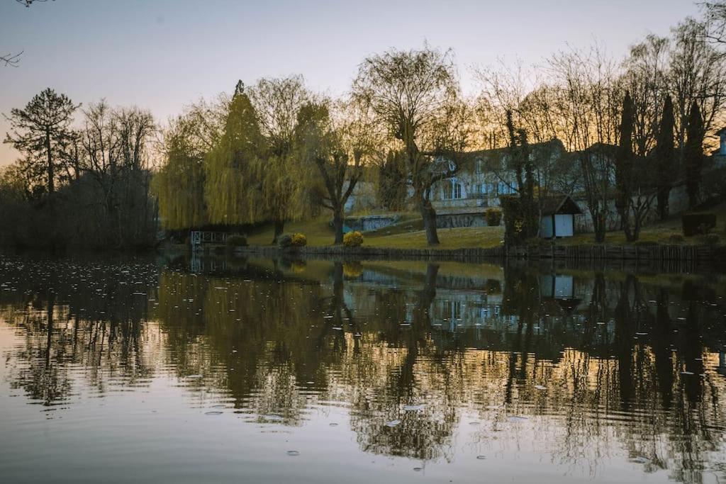 Le Chalet Du Bout Du Monde, En Bord De Riviere ! Grez-sur-Loing Εξωτερικό φωτογραφία